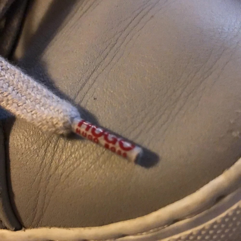 HUGO By Hugo Boss leather gray sneakers 42/9